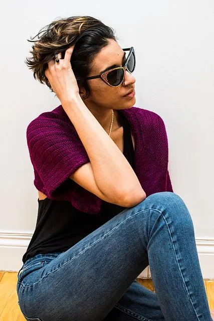 Minx shrug pattern